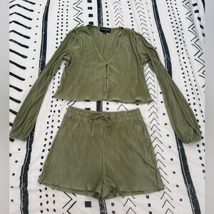 Kittenish Olive Ribbed Top